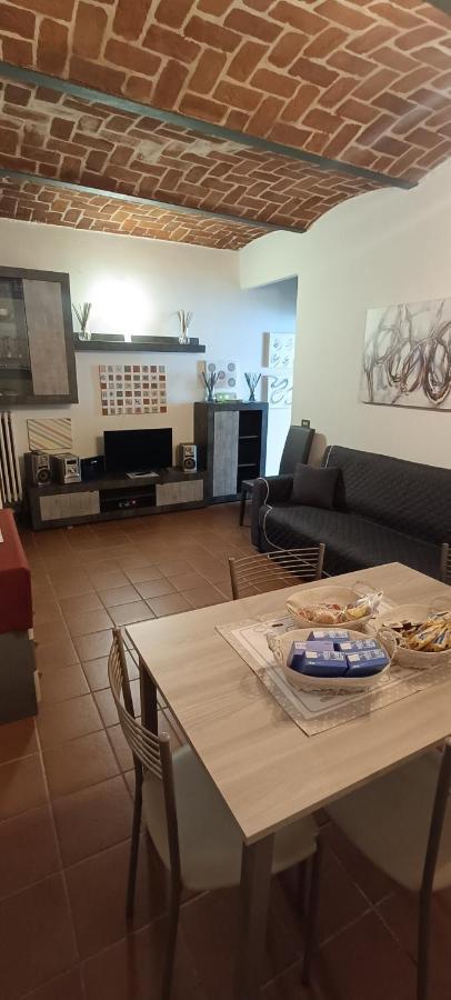 Appartamento Lucia Villanova d'Asti Exterior foto